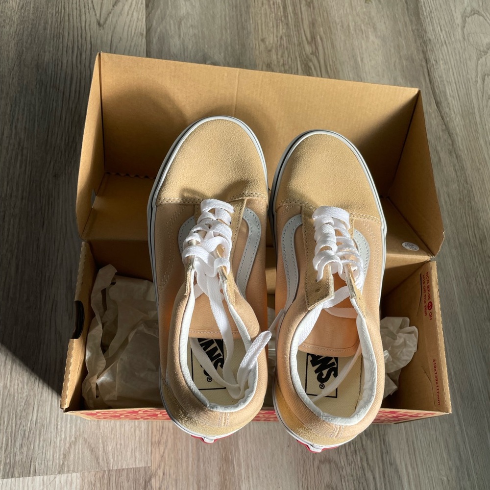 Vans Old Skool Honey Peach Sneakers